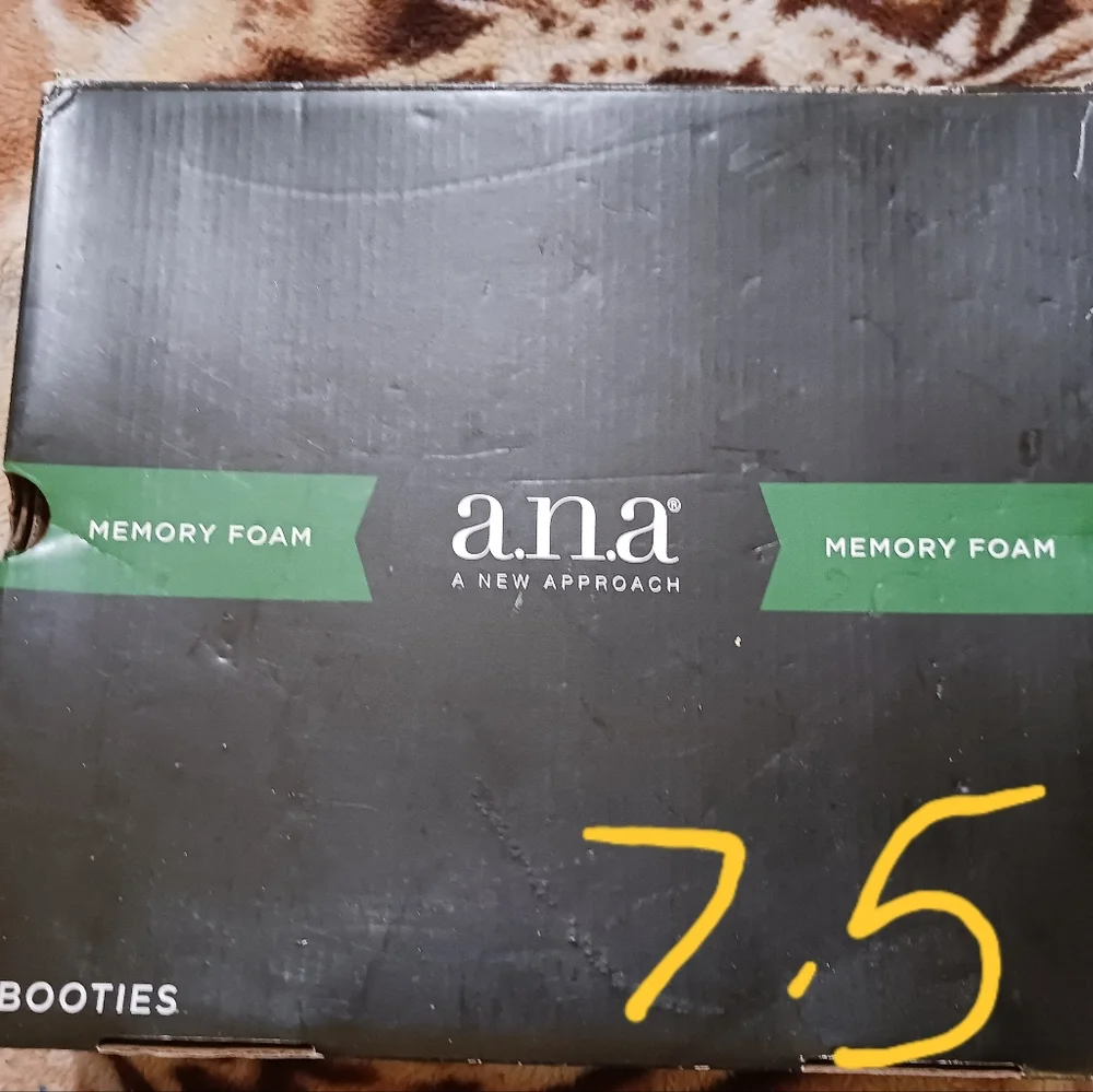 A.n.a. Black Slouch Boots 7 1/2 M - Picture 4 of 5